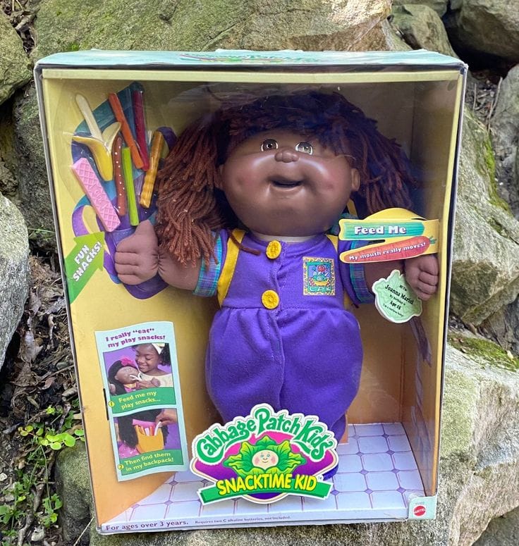 Doll Cabbage Patch Snacktime (Boneca “Hora do Lanche”) (Reprodução: Google)