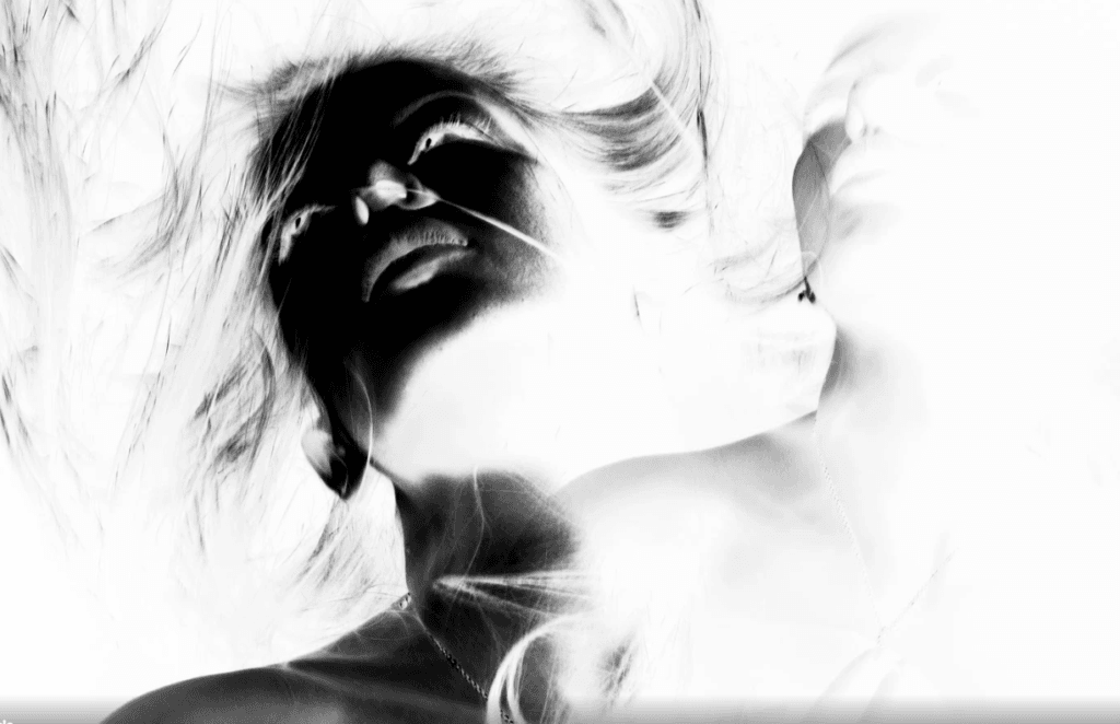 Clara Germana Cele: O exorcismo intrigante da África do Sul. (Créditos: Asheesh Bhatia/via behance)